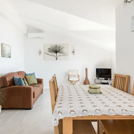 Palfeys * لوكفا روجوزنيكا